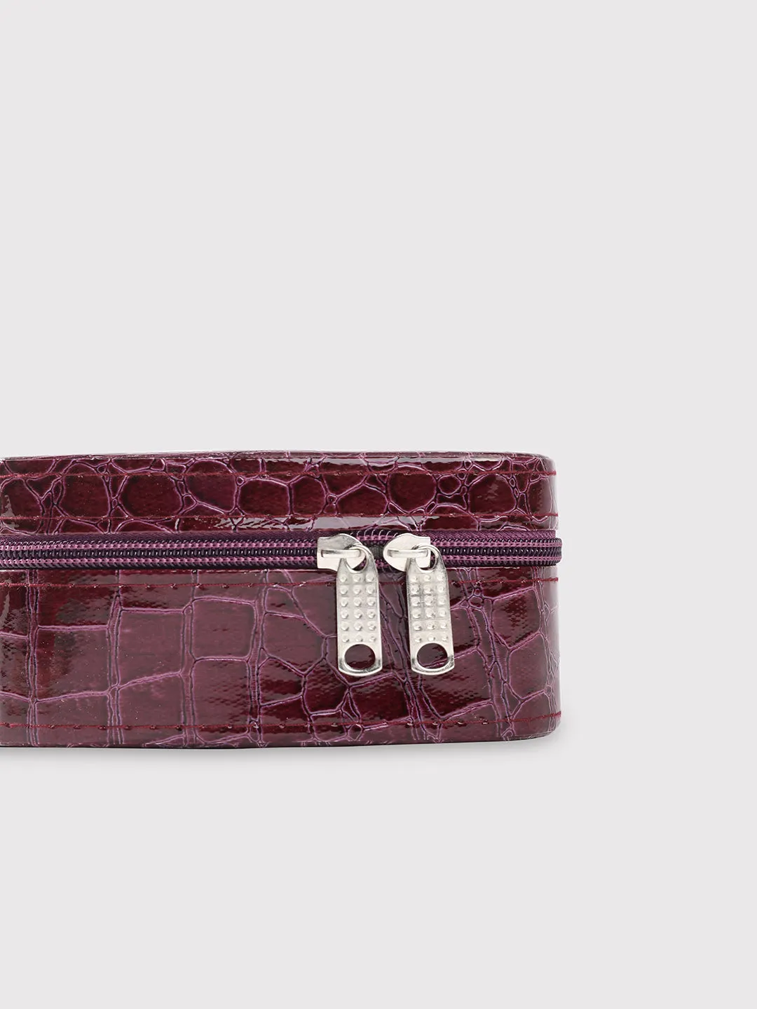 Caprese Cortney Vanity Case Small Purple