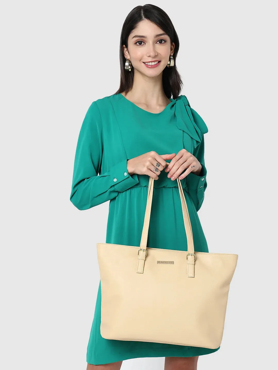 Caprese Holden Saffiano Tote Medium Beige