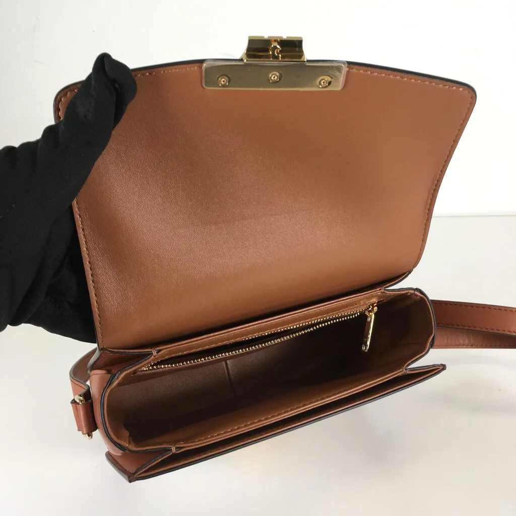 Celine Teen Triomphe