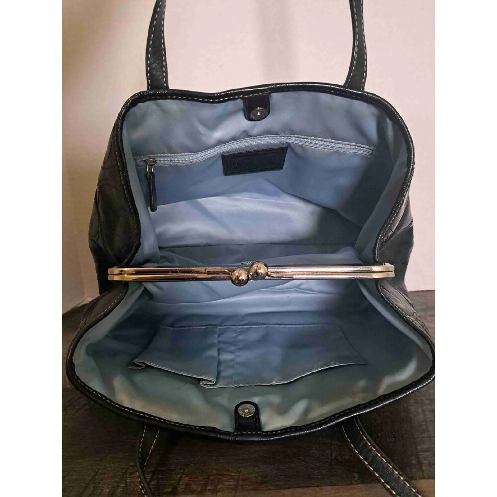 Coach Signature Stitch Leather Framed Kisslock Carryall Black Handbag With COA