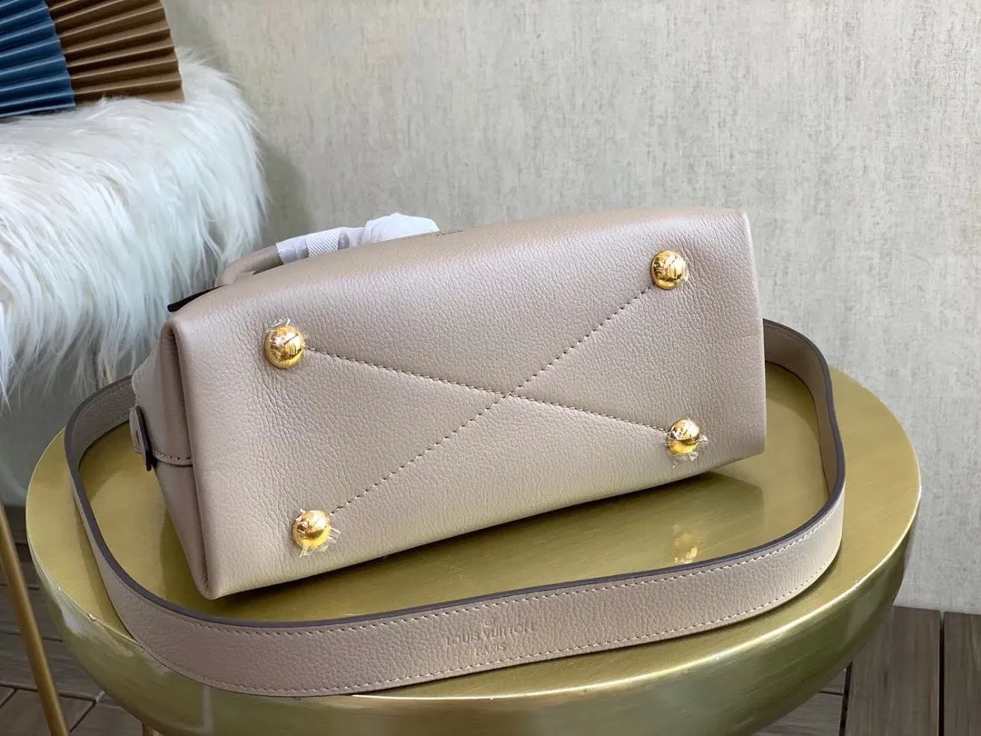 Designer Bag - LOV - 5908