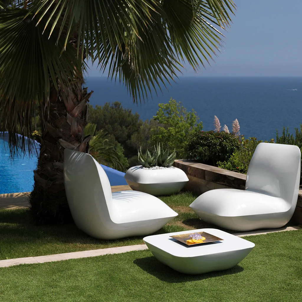 Pillow Coffee Table - Modern Pool & Patio Furniture