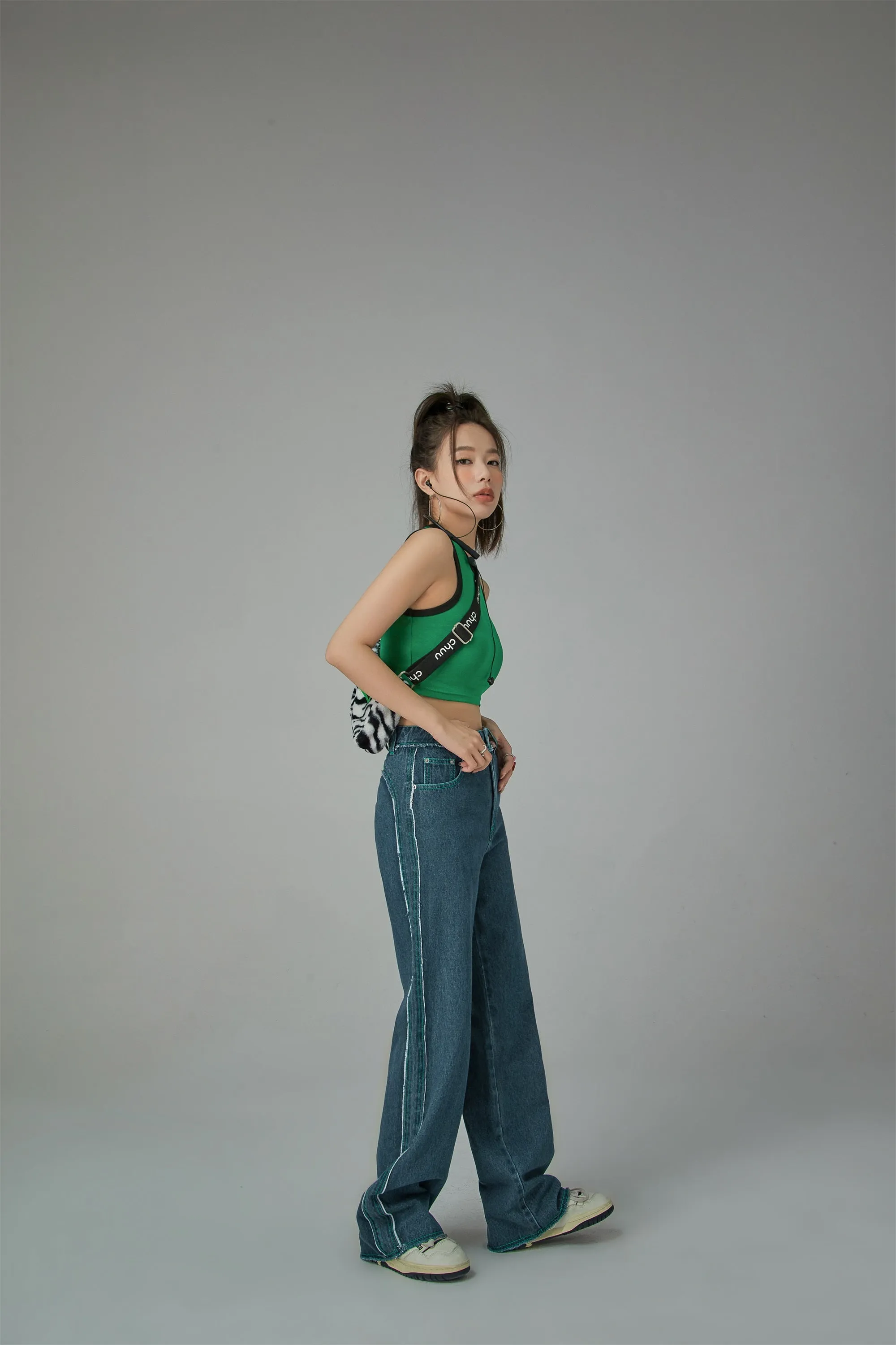 Sporty Princess Slim Crop Top