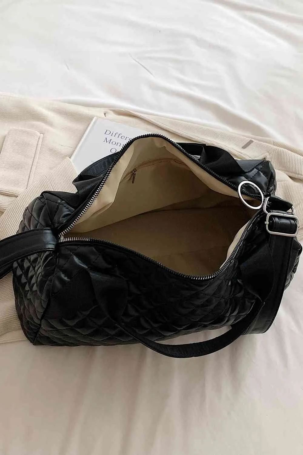 TEEK - Large Cuddle Quilt Duffle Handbag