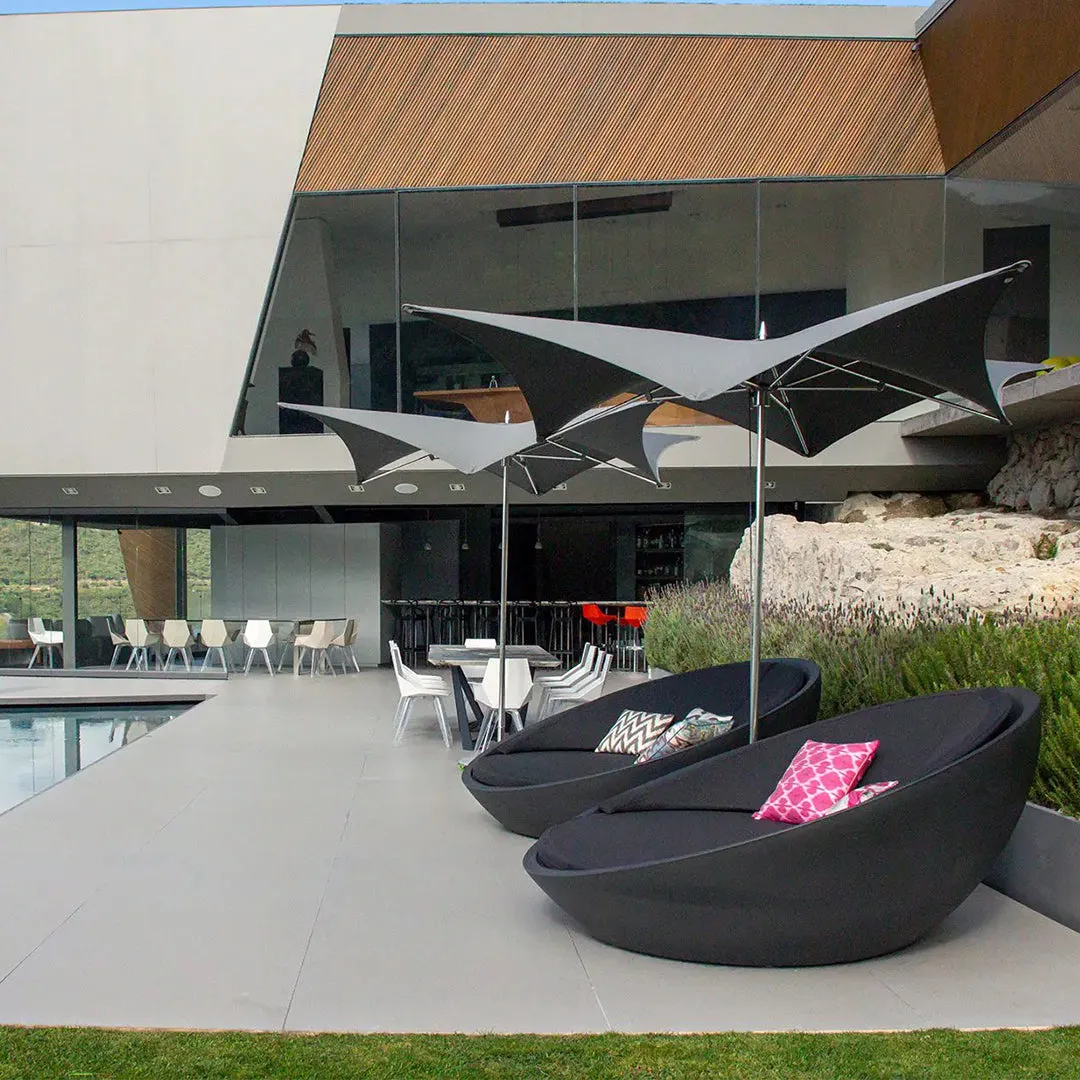 Ulm Daybed - Luxury Outdoor Furniture