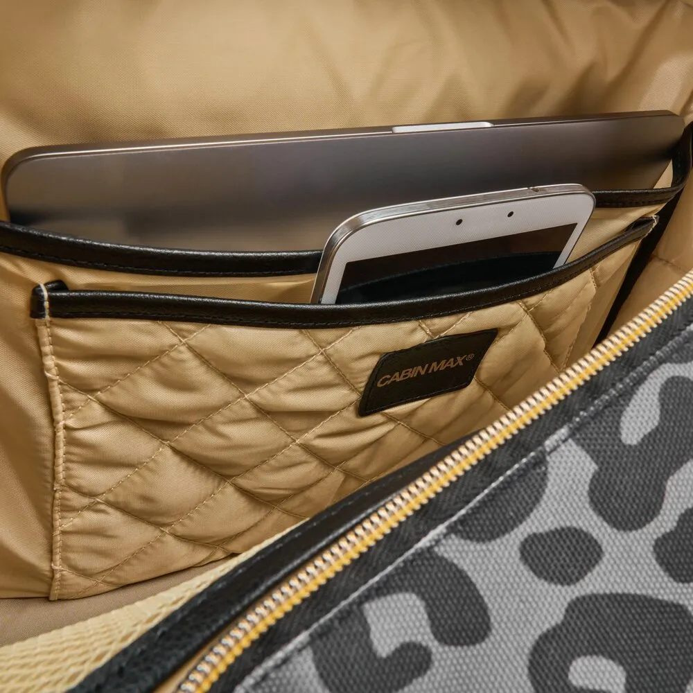 Vela 24L Holdall - 40x30x20cm
