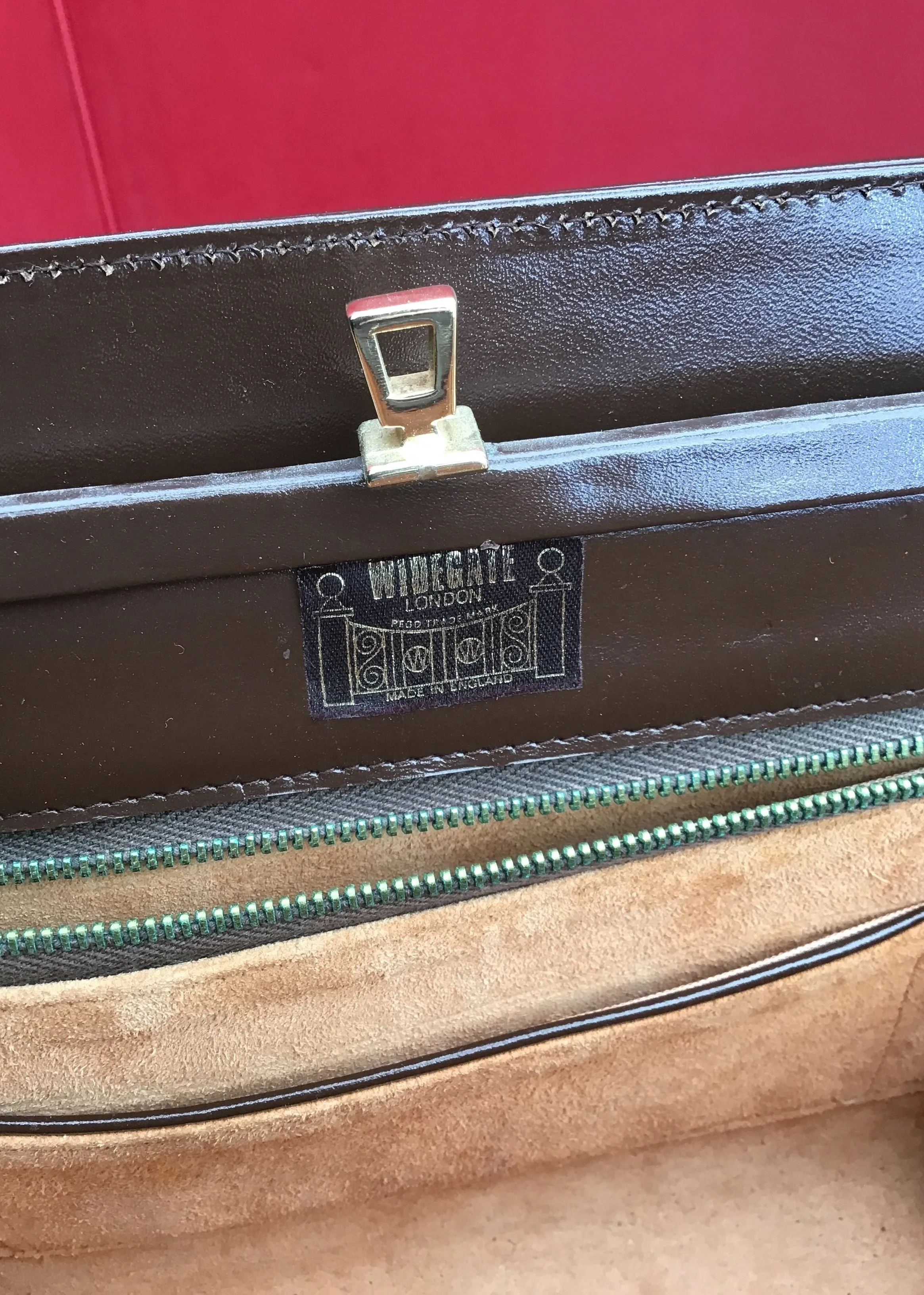 Vintage 1960s Widegate Brown Leather Handbag • Top Handle